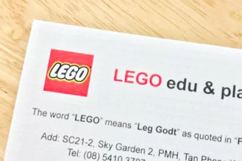 Danh thiếp Lego